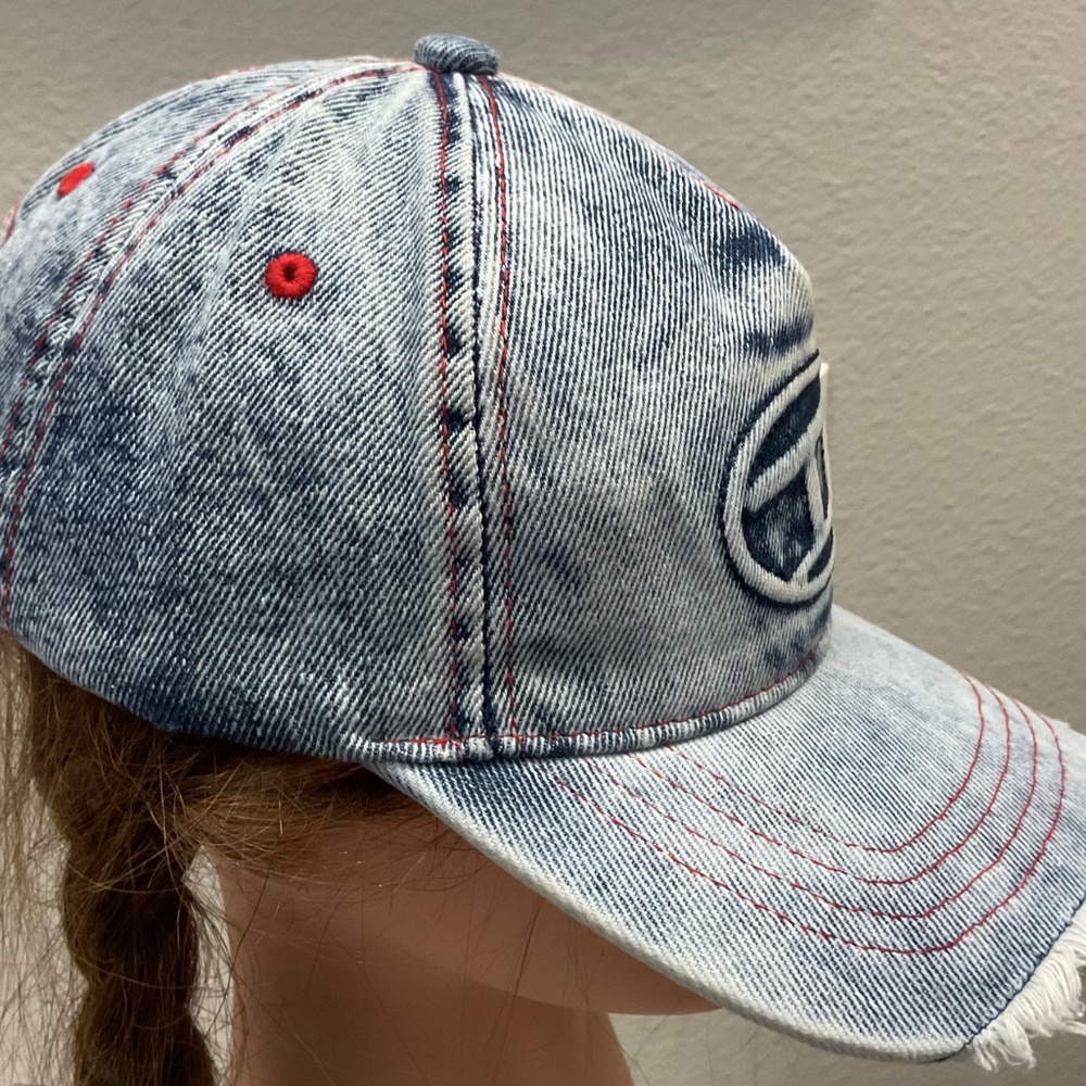 DIESEL CAP - Picture 2 of 6